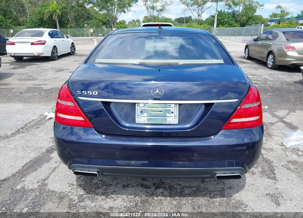 2012 MERCEDES-BENZ S 550 VIN: WDDNG7DBXCA454038