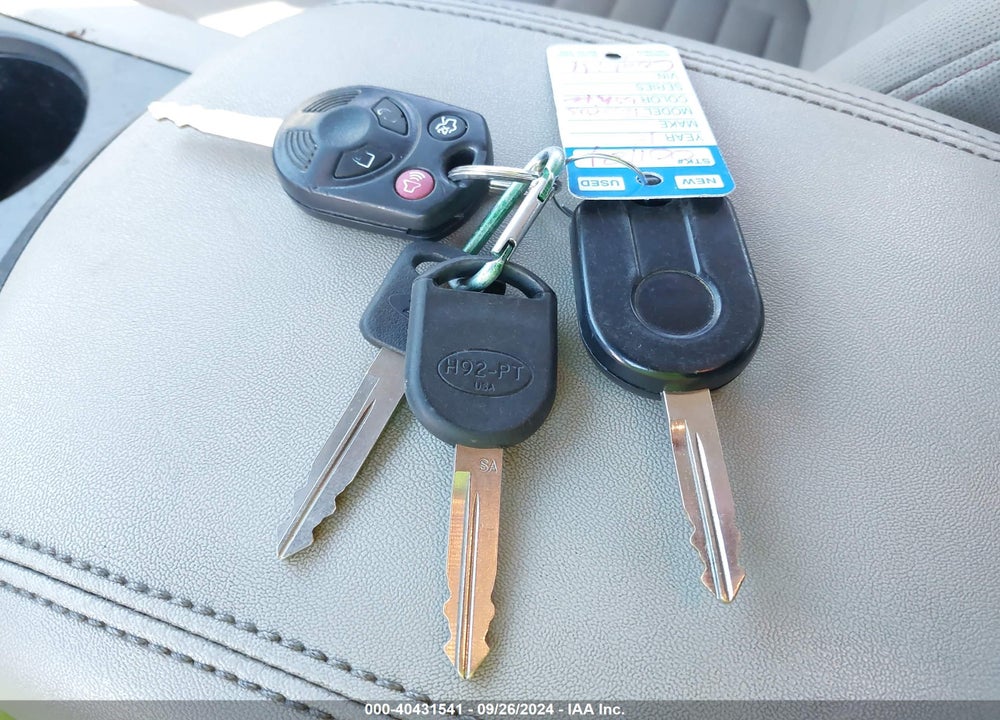 2010 FORD TAURUS SE VIN: 1FAHP2DW4AG141824