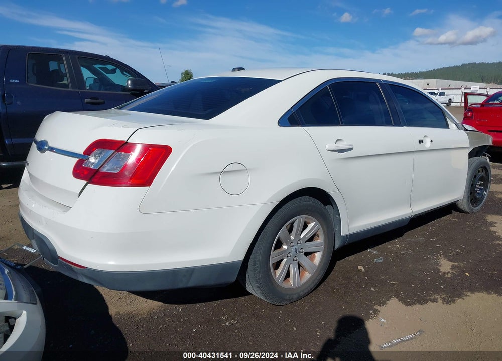 2010 FORD TAURUS SE VIN: 1FAHP2DW4AG141824