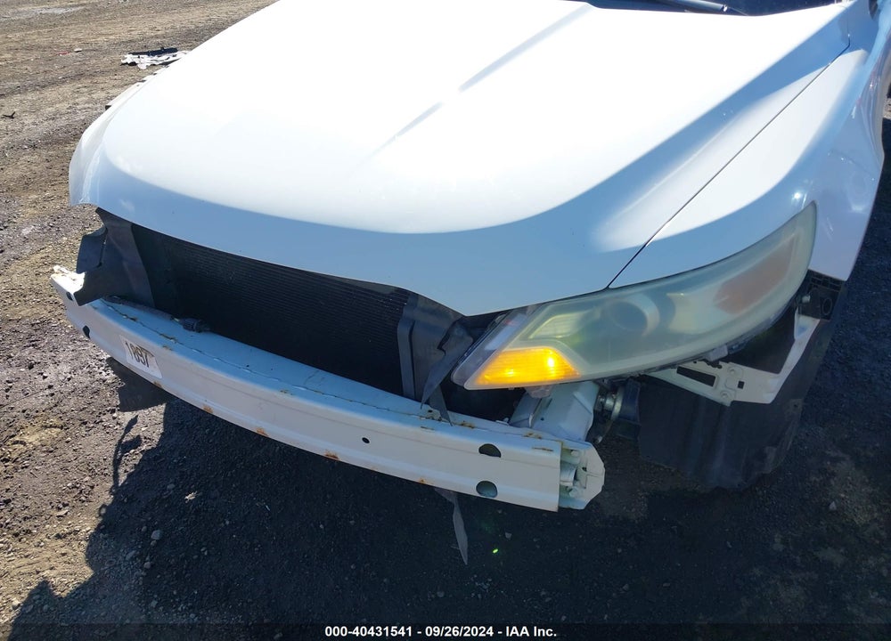 2010 FORD TAURUS SE VIN: 1FAHP2DW4AG141824