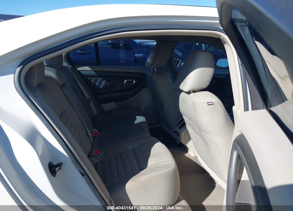 2010 FORD TAURUS SE VIN: 1FAHP2DW4AG141824
