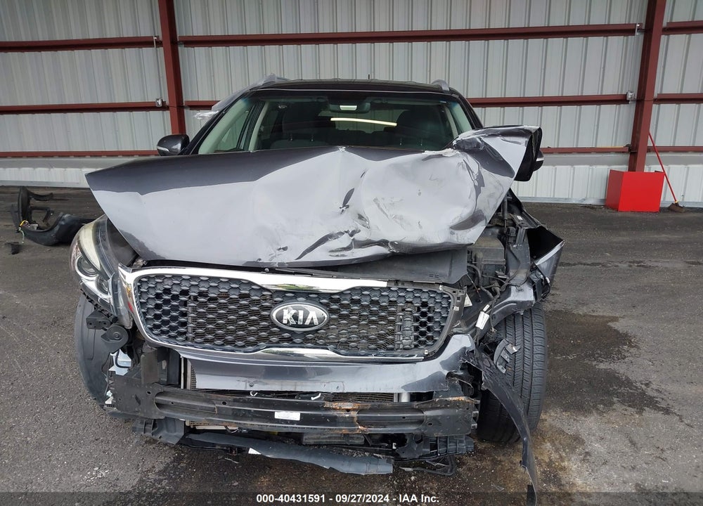 2018 KIA SORENTO 3.3L LX VIN: 5XYPGDA57JG368019