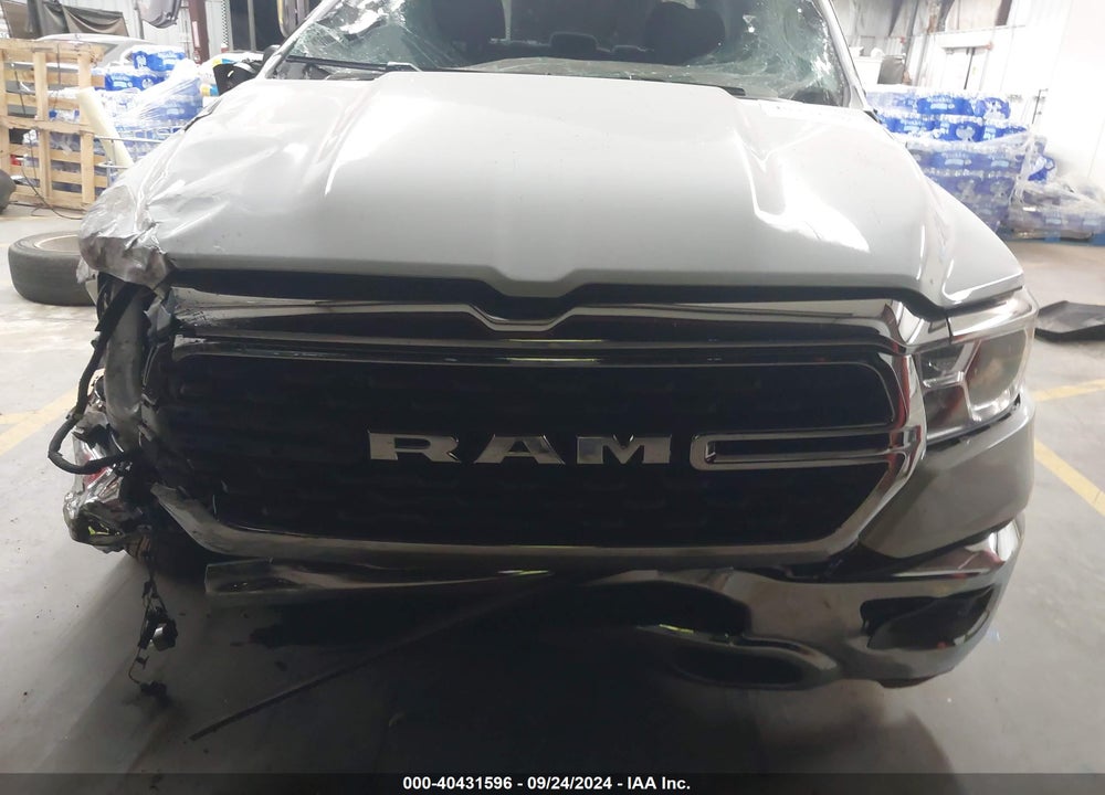 2024 RAM 1500 BIG HORN 4X2 5'7 BOX VIN: 1C6RREFG5RN151955