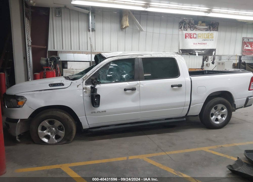 2024 RAM 1500 BIG HORN 4X2 5'7 BOX VIN: 1C6RREFG5RN151955