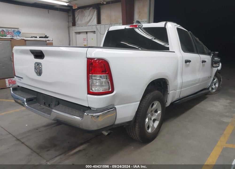 2024 RAM 1500 BIG HORN 4X2 5'7 BOX VIN: 1C6RREFG5RN151955