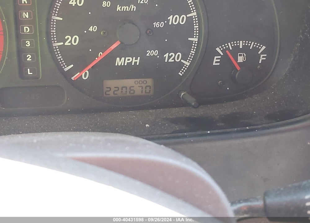 2000 HONDA PASSPORT EX/LX VIN: 4S6DM58W5Y4411090
