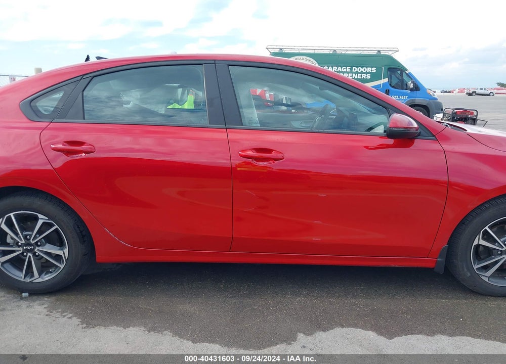 2024 KIA FORTE LXS VIN: 3KPF24AD0RE741296