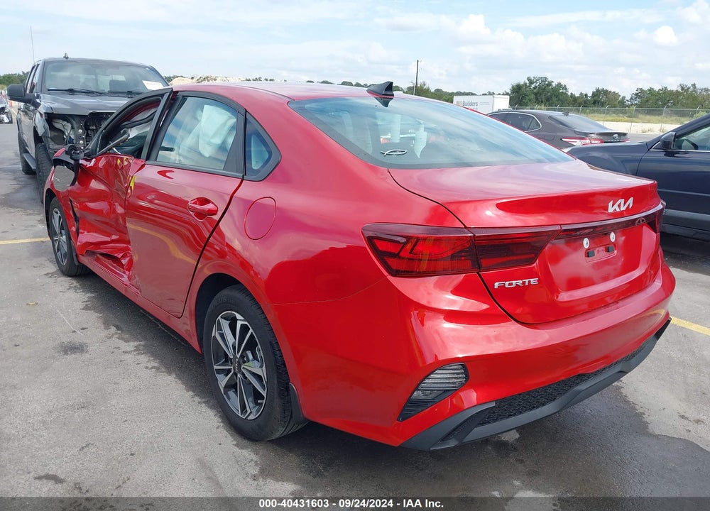 2024 KIA FORTE LXS VIN: 3KPF24AD0RE741296