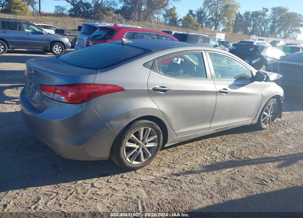 2011 HYUNDAI ELANTRA LIMITED (ULSAN PLANT) VIN: KMHDH4AE6BU107511