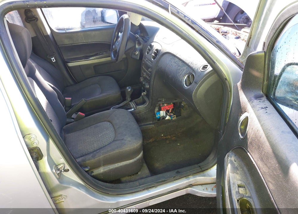 2011 CHEVROLET HHR LT VIN: 3GNBABFW8BS621440