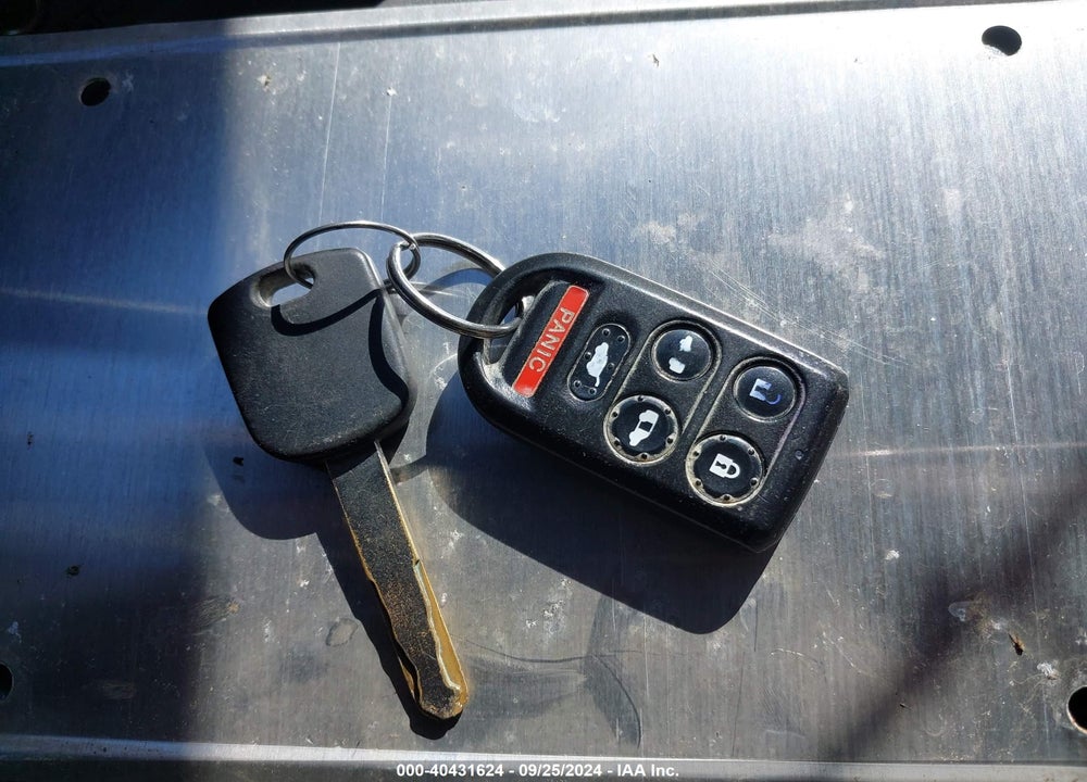 2009 HONDA ODYSSEY EX-L VIN: 5FNRL38789B040519