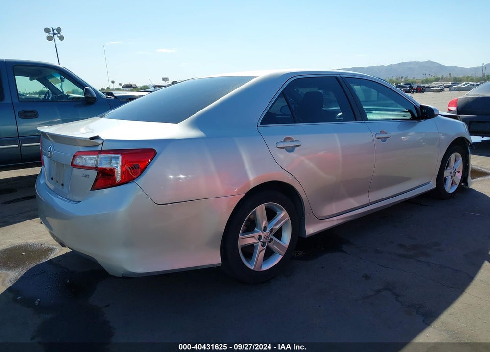 2013 TOYOTA CAMRY SE VIN: 4T1BF1FK9DU677886