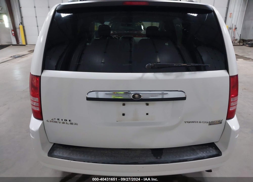 2010 CHRYSLER TOWN & COUNTRY TOURING VIN: 2A4RR5D12AR109106