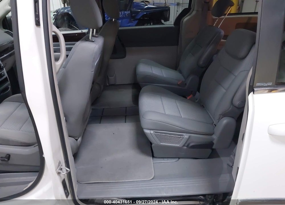 2010 CHRYSLER TOWN & COUNTRY TOURING VIN: 2A4RR5D12AR109106