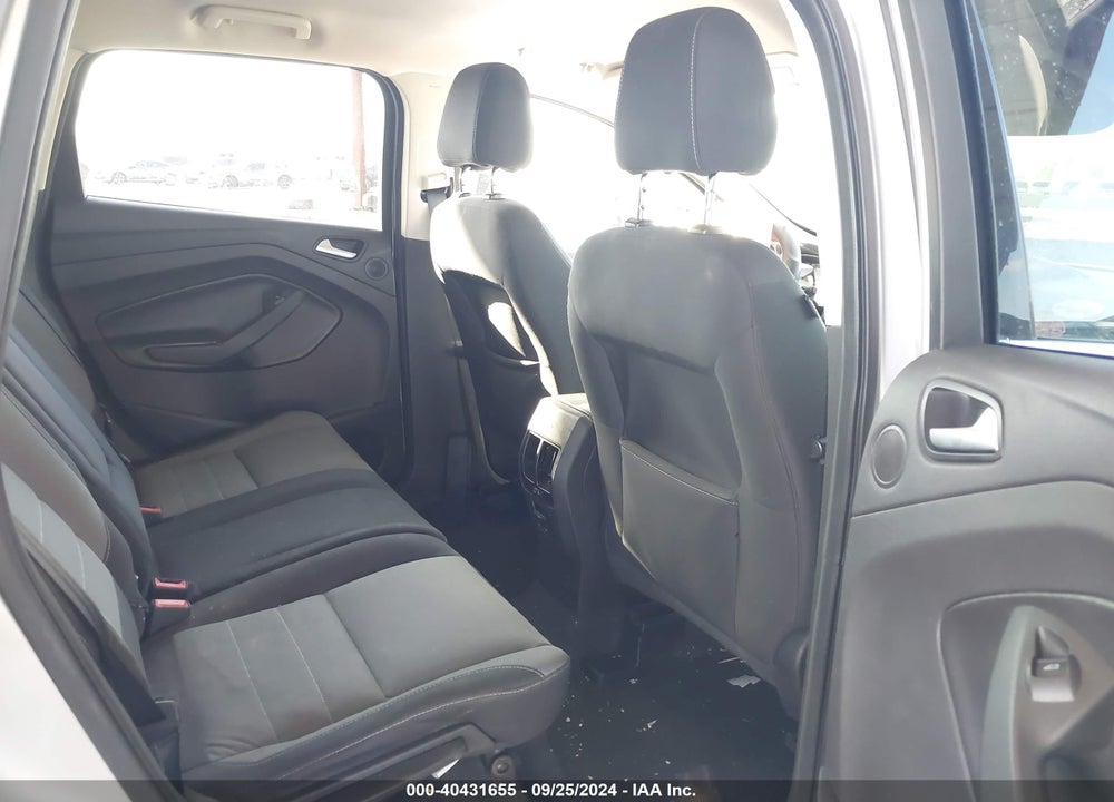 2015 FORD ESCAPE SE VIN: 1FMCU0GX6FUA25616