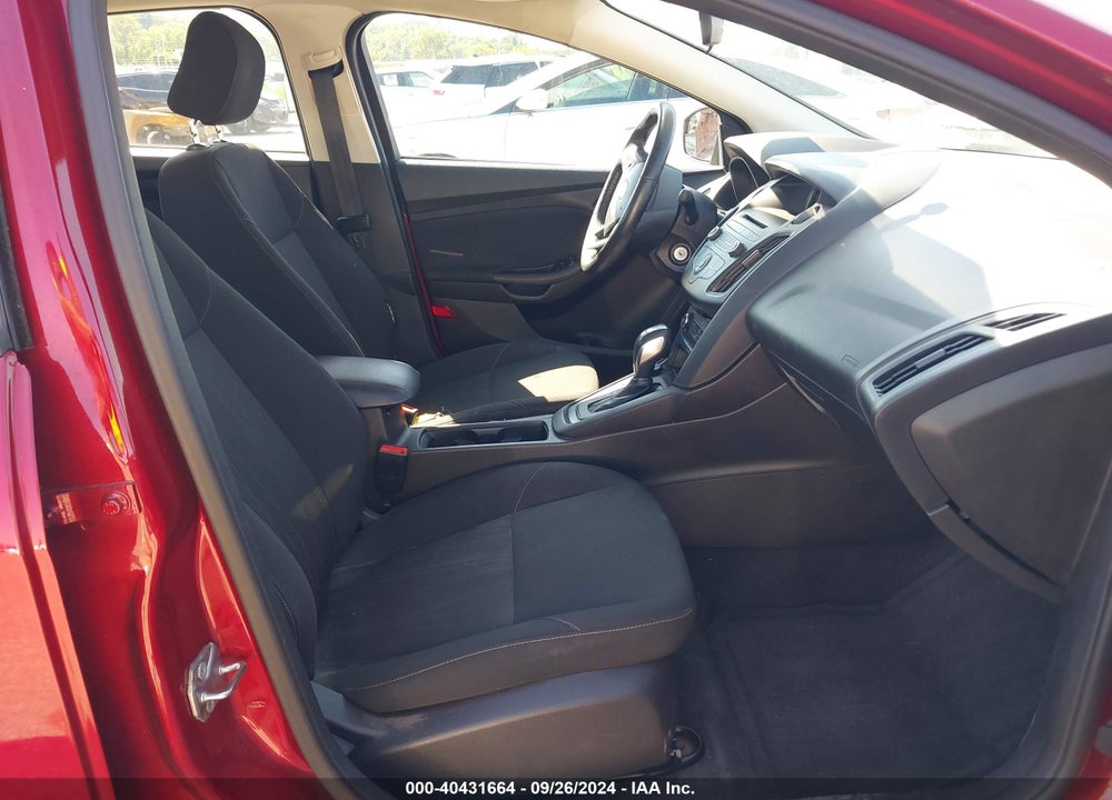 2015 FORD FOCUS SE VIN: 1FADP3F20FL367324