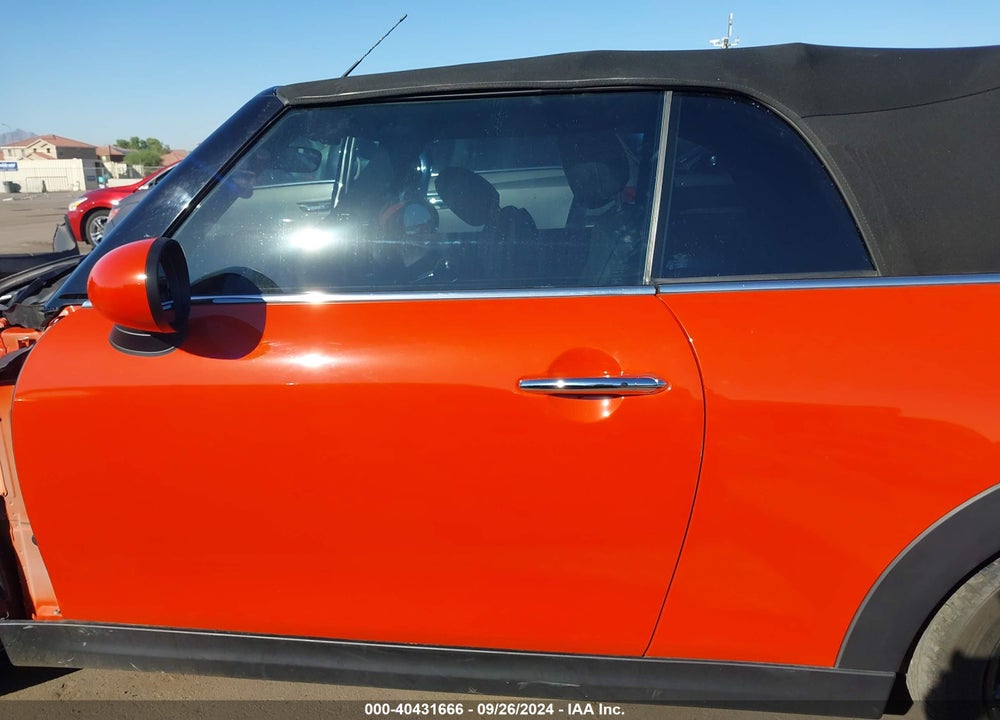 2019 MINI CONVERTIBLE COOPER VIN: WMWWG5C57K3H07950