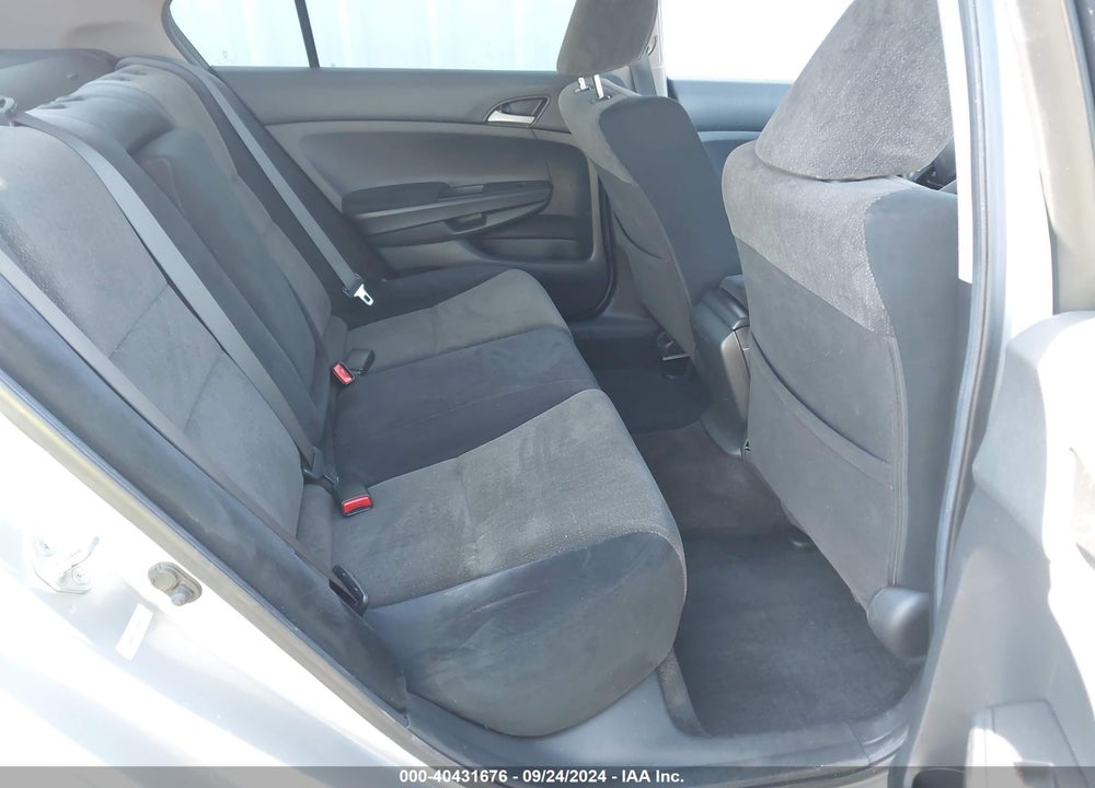 2008 HONDA ACCORD 2.4 LX VIN: 1HGCP26338A120419