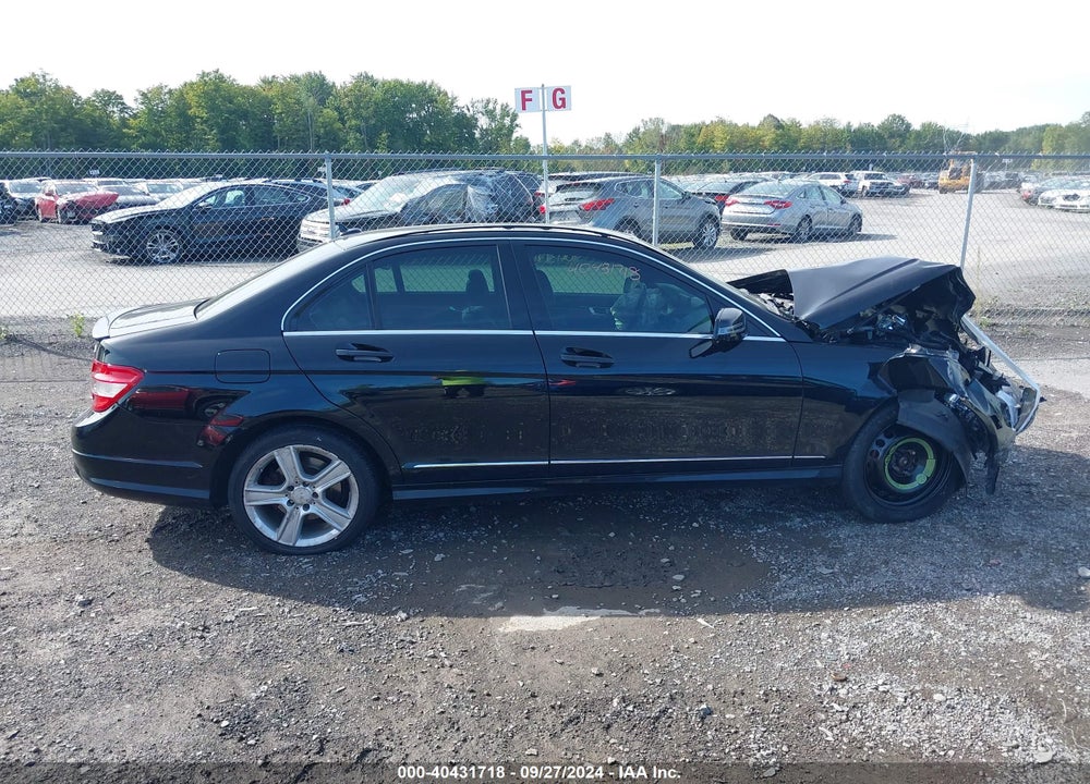 2011 MERCEDES-BENZ C 300 LUXURY 4MATIC/SPORT 4MATIC VIN: WDDGF8BBXBF653063