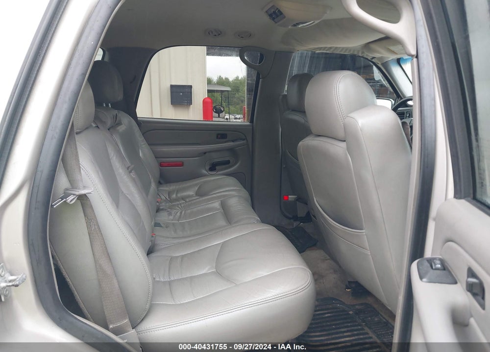 2005 CHEVROLET TAHOE LS VIN: 1GNEK13T05R108821