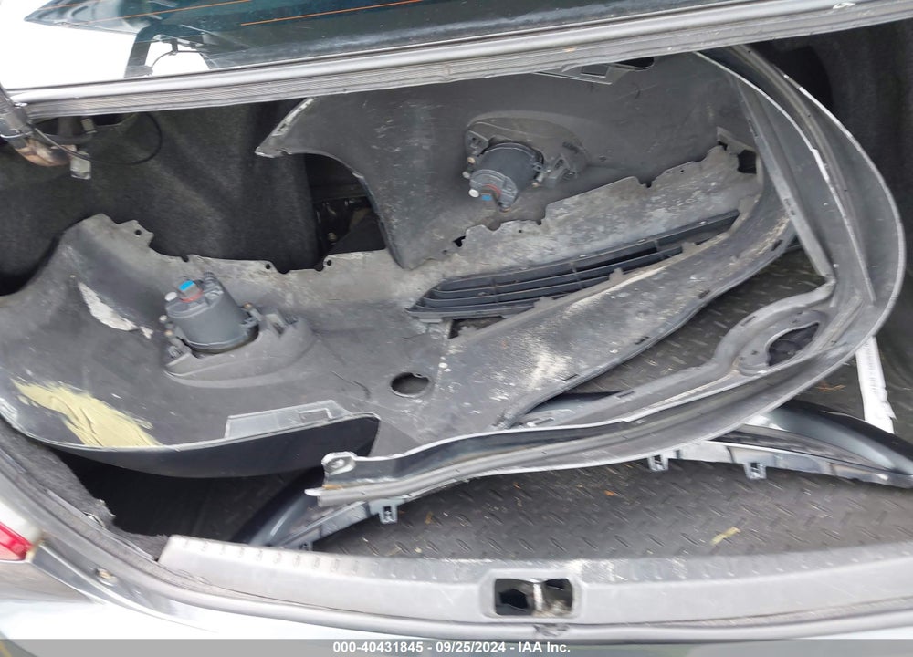 2010 TOYOTA YARIS VIN: JTDBT4K3XA1364890