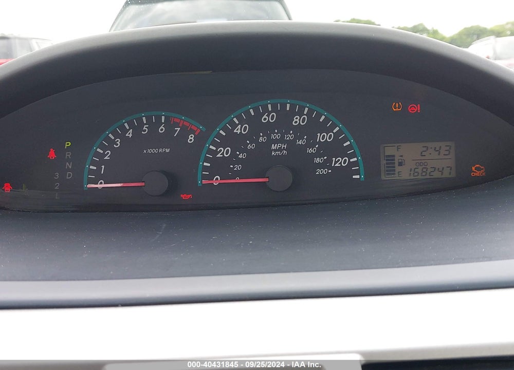 2010 TOYOTA YARIS VIN: JTDBT4K3XA1364890