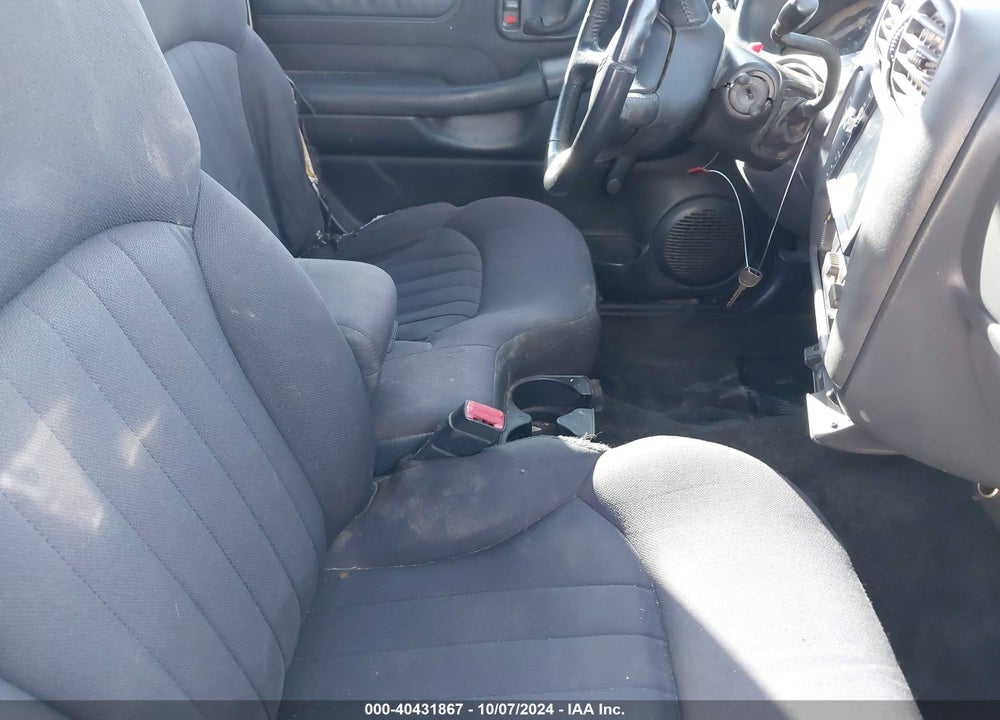 2003 CHEVROLET S-10 LS VIN: 1GCCS19XX38287026