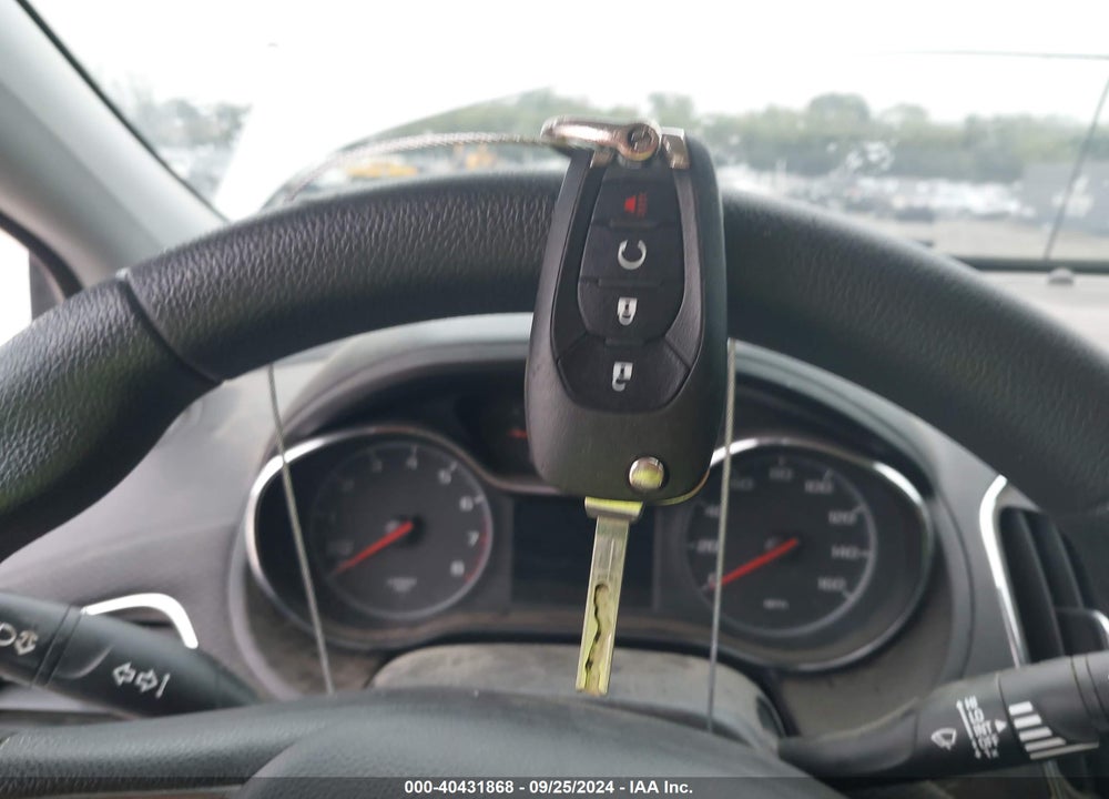 2019 CHEVROLET CRUZE LT VIN: 1G1BE5SM3K7125066