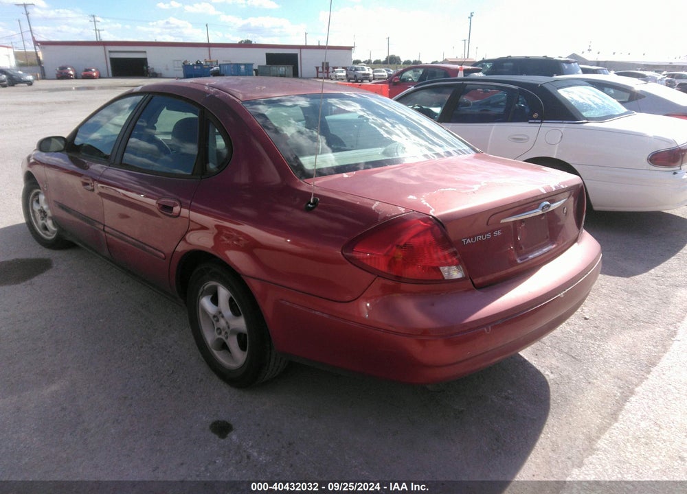 2000 FORD TAURUS SES VIN: 1FAFP5521YA231806