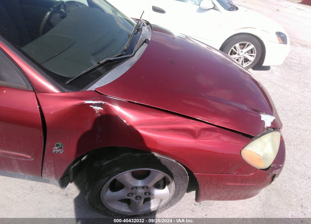 2000 FORD TAURUS SES VIN: 1FAFP5521YA231806