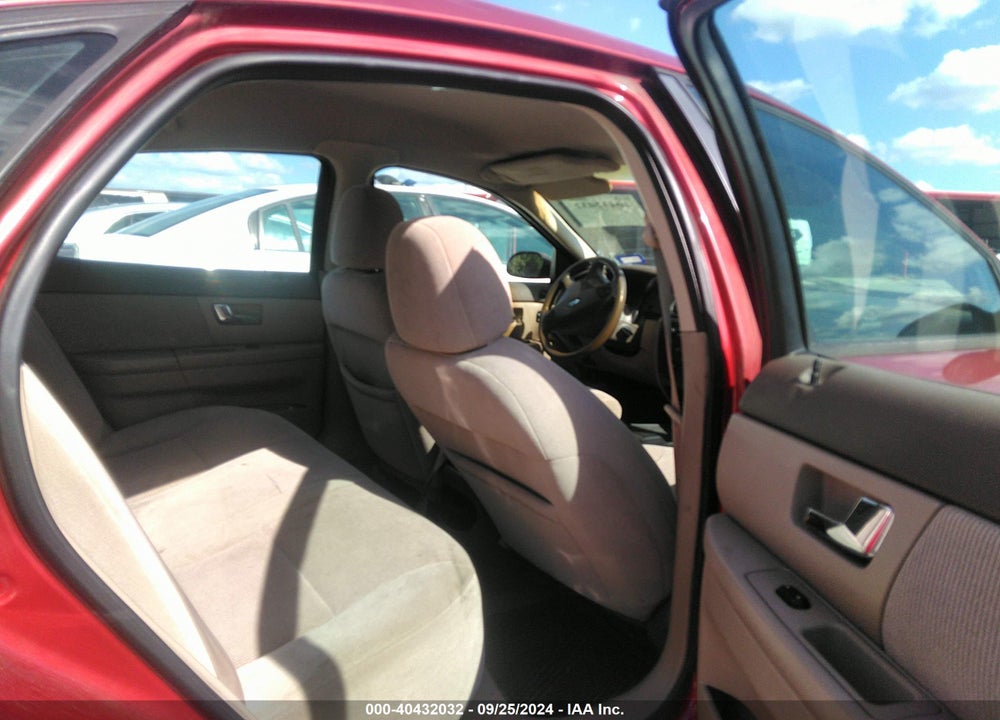 2000 FORD TAURUS SES VIN: 1FAFP5521YA231806