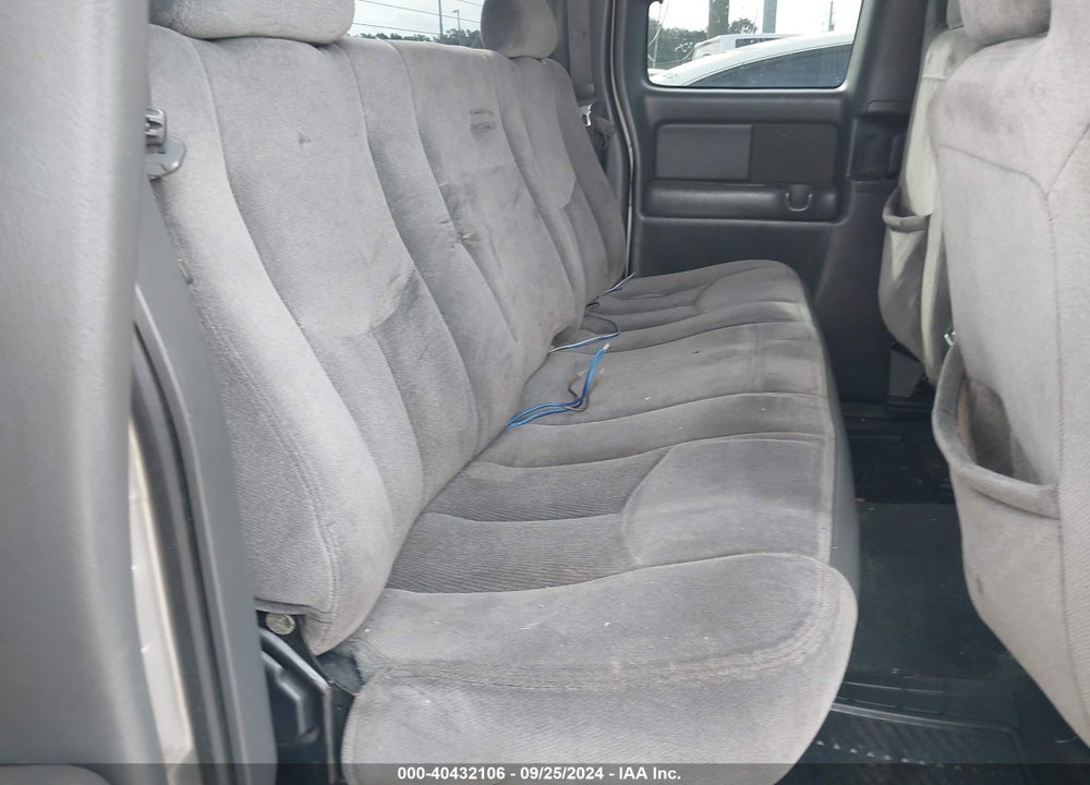 2004 GMC SIERRA 1500 SLE VIN: 2GTEC19T141268016