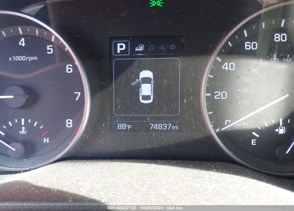 2018 HYUNDAI ELANTRA SEL VIN: 5NPD84LF0JH266396