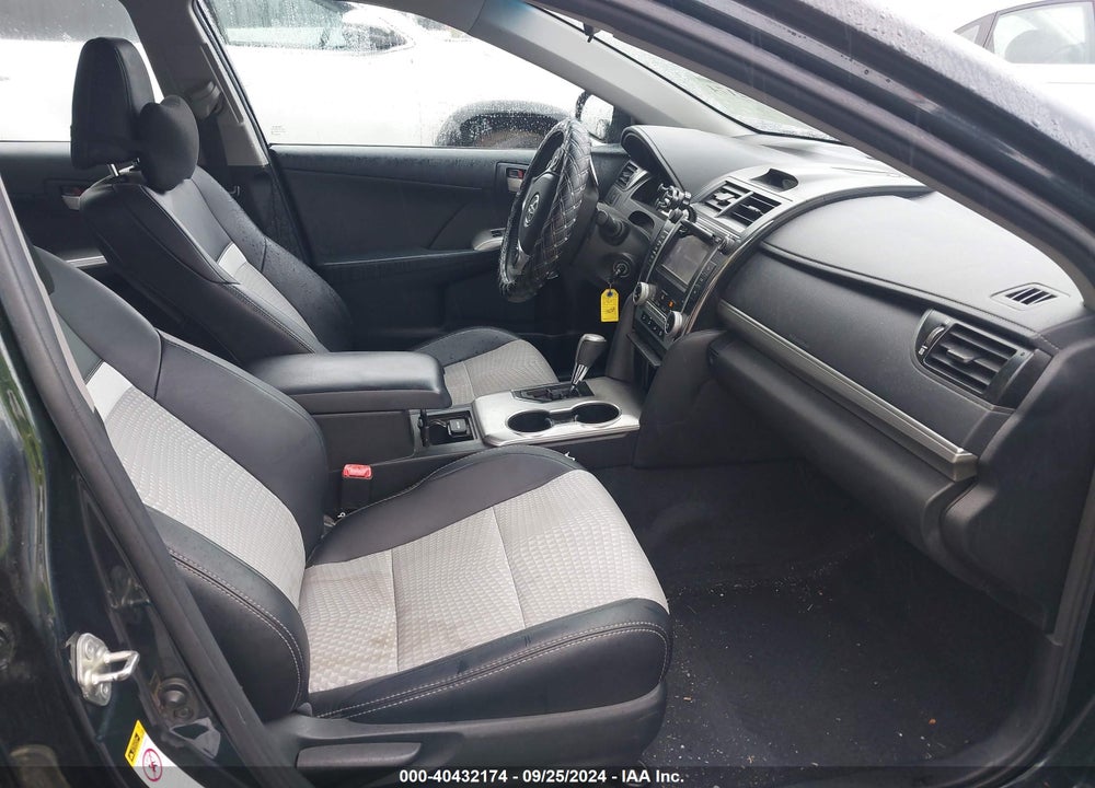 2013 TOYOTA CAMRY SE VIN: 4T1BF1FK2DU214469