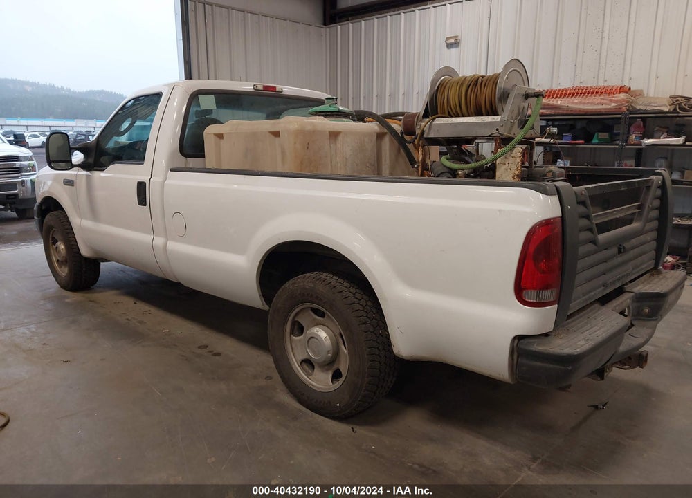 2006 FORD F-350 XL/XLT VIN: 1FTSF30596EC00004