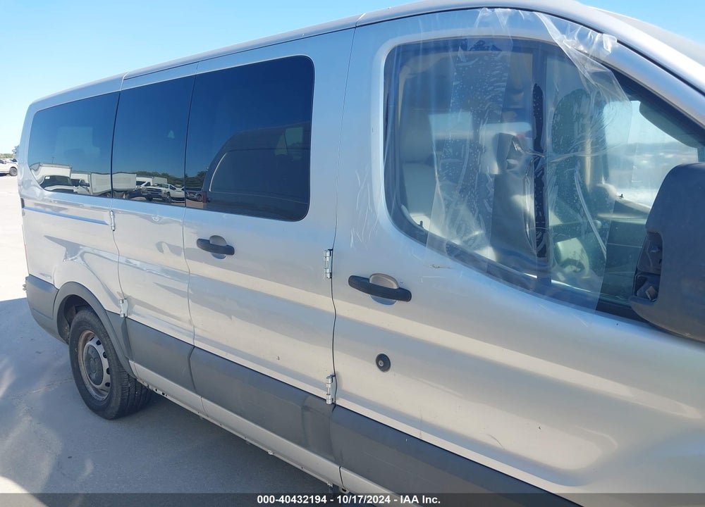 2015 FORD TRANSIT-150 XL VIN: 1FMZK1ZM4FKA11301