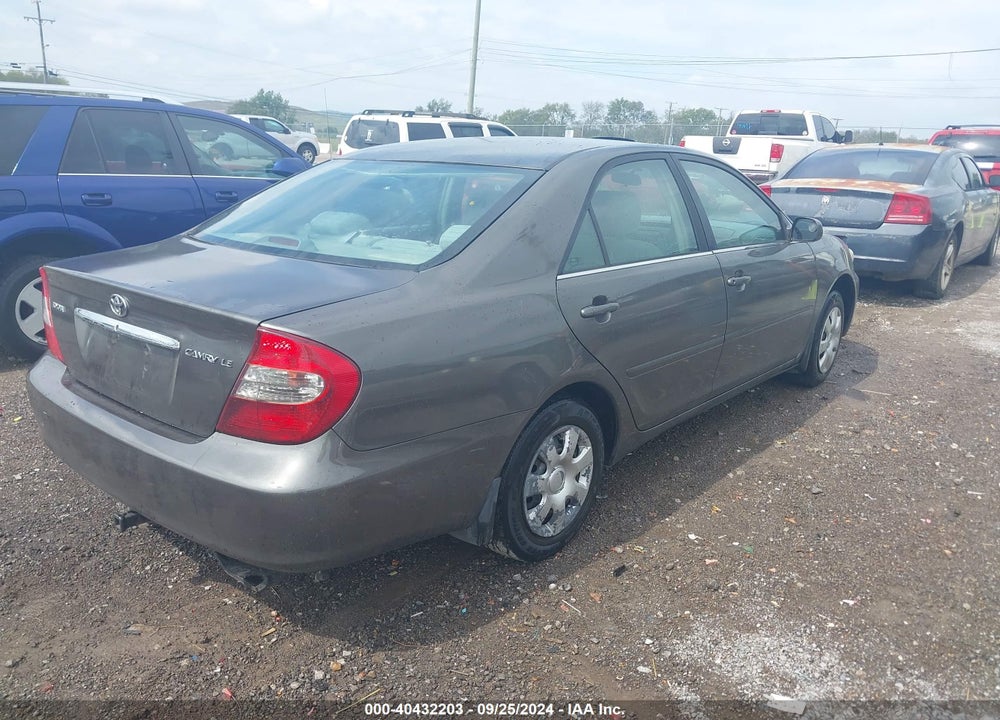 2002 TOYOTA CAMRY LE VIN: 4T1BE32KX2U605872