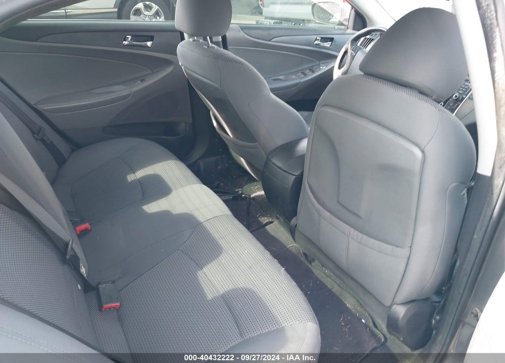 2011 HYUNDAI SONATA GLS VIN: 5NPEB4AC3BH031507