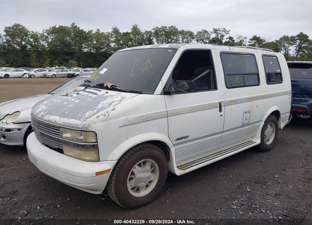 1995 CHEVROLET ASTRO VIN: 1GBDM19W8SB267966