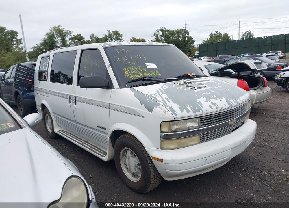 1995 CHEVROLET ASTRO VIN: 1GBDM19W8SB267966