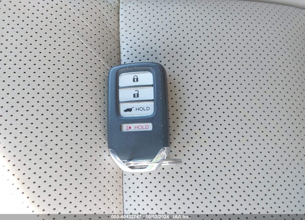 2015 HONDA CR-V TOURING VIN: 5J6RM3H99FL001939