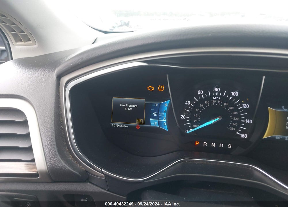2013 FORD FUSION SE VIN: 3FA6P0HR1DR301722