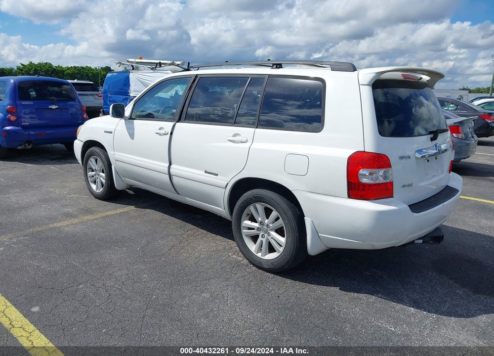 2006 TOYOTA HIGHLANDER HYBRID LIMITED V6 VIN: JTEEW21A860025045
