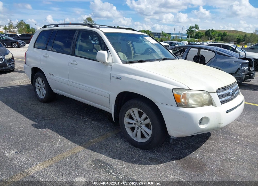 2006 TOYOTA HIGHLANDER HYBRID LIMITED V6 VIN: JTEEW21A860025045
