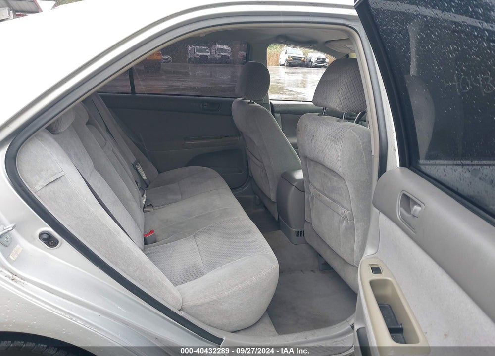 2004 TOYOTA CAMRY LE VIN: 4T1BE32K54U813080