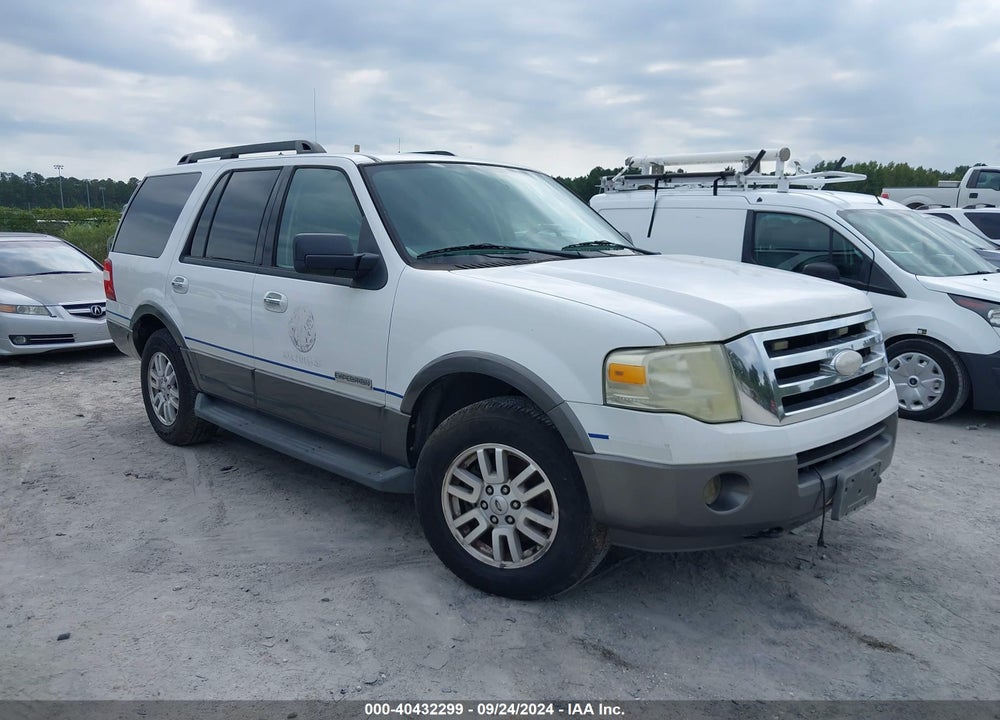 2007 FORD EXPEDITION XLT VIN: 1FMFU16527LA72023