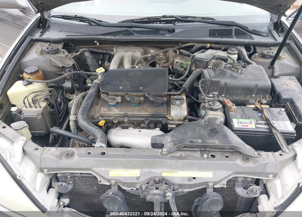 2002 TOYOTA CAMRY XLE V6 VIN: 4T1BF30K22U523957