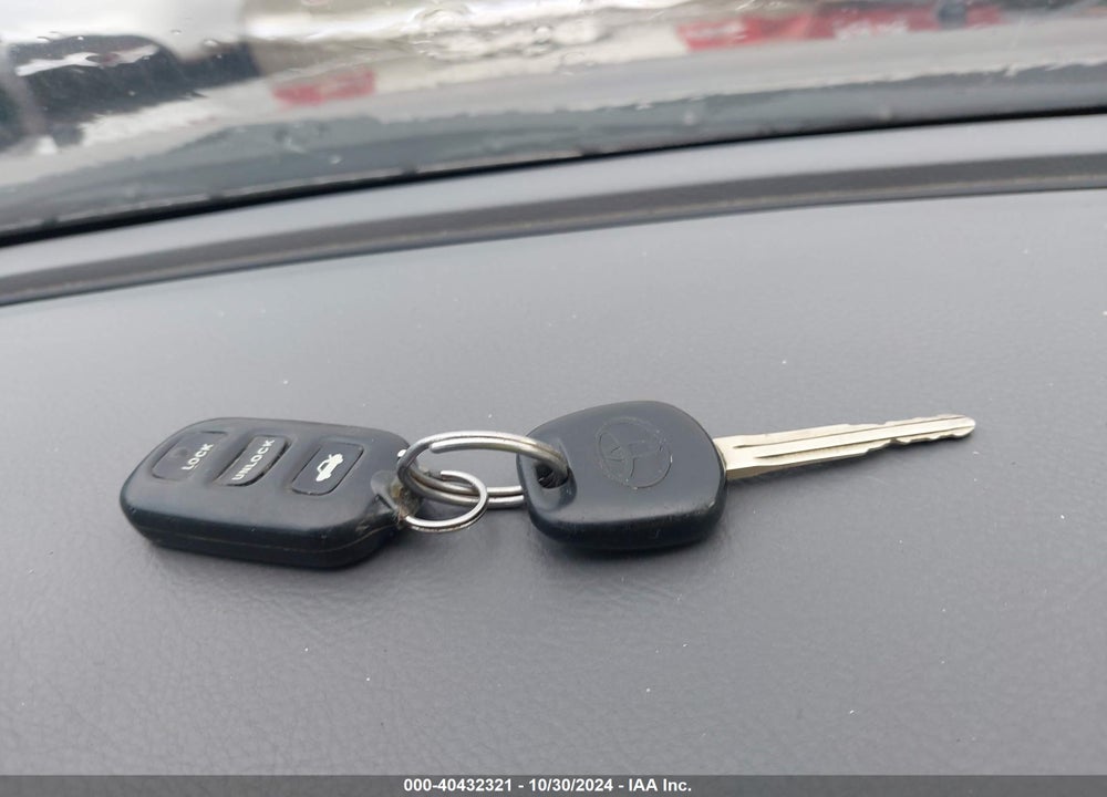 2002 TOYOTA CAMRY XLE V6 VIN: 4T1BF30K22U523957
