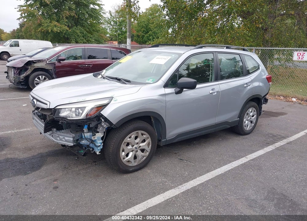 2019 SUBARU FORESTER VIN: JF2SKACC6KH418745