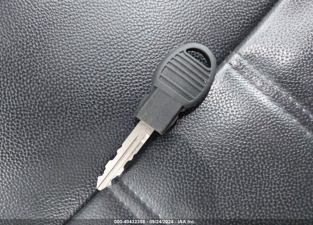 2014 CHRYSLER TOWN & COUNTRY TOURING VIN: 2C4RC1BG6ER382725